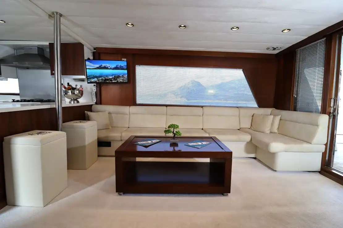 Antalya Yat Kiralama 22m Custom Built 67
